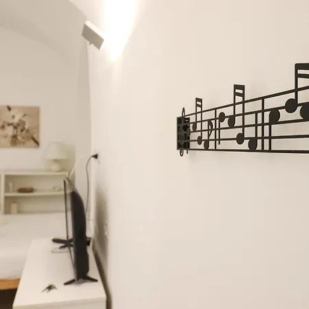 Apartment Cosy - Centre 10 Min, Metro 5min, Ac & Wifi Rome