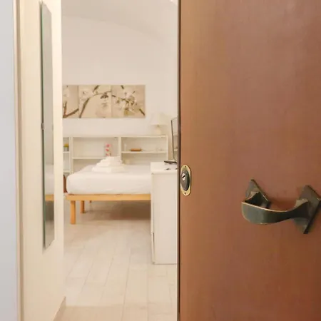 Centro 10 Min - Confortevole - Metro 5 Min Apartment Rome